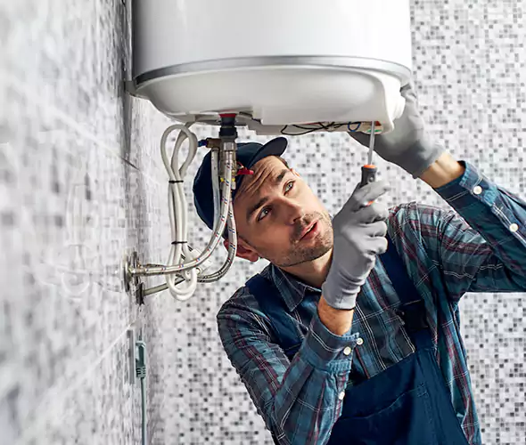 Expert Plumber for Hot Water Tank Maintenance in Muncie, IN: Schedule Reliable Maintenance Services with Us